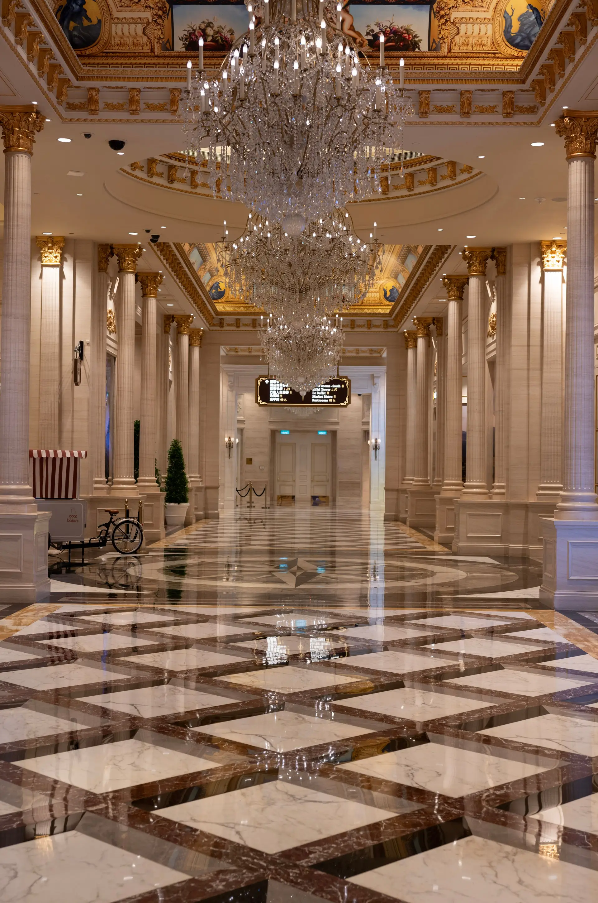 The Star Grand Lobby Opulence
